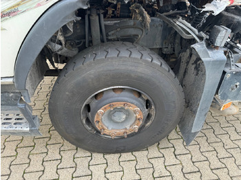 Самоскид вантажівка FM 380 6x4 R mit Brandschaden FM 380 6x4 R mit Brandschaden: фото 4
