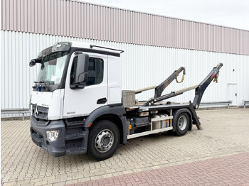 Скіповий навантажувач вантажівка MERCEDES-BENZ Actros 1832