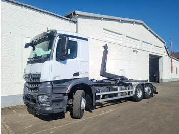 Гаковий мультиліфт вантажівка MERCEDES-BENZ Actros 2545
