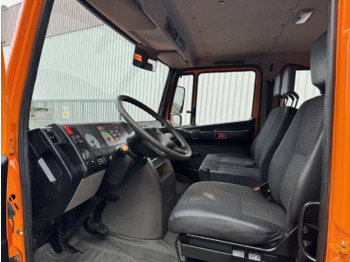 Interior photo 1: Малотоннажний самоскид, Вантажопасажирський фургон Mercedes-Benz Vario 816 D 4x2 Doka Vario 816 D 4x2 Doka, 2x AHK, Meiller Kipper, Ex-Stadtverwaltung