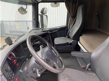 Вантажівка з закритим кузовом Scania R450 LB 6x2-4 R450 LB 6x2-4 Getränkekoffer, Retarder, Lift-/Lenkachse, Stapleraufnahme: фото 3