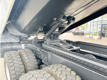 Самоскид Tatra Phoenix 8x8 Phoenix 8x8, Stahlmulde ca. 22m³, hydr. Heckklappe: фото 2 Самоскид Tatra Phoenix 8x8 Phoenix 8x8, Stahlmulde ca. 22m³, hydr. Heckklappe: фото 2