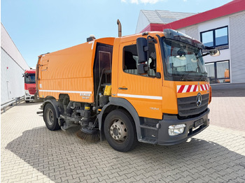 Вантажівка MERCEDES-BENZ Atego 1524
