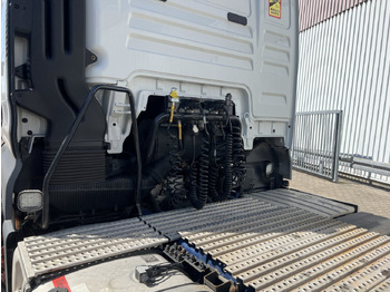 Тягач MAN TGX 26.500 6X2/4 BLS TGX 26.500 6X2/4 BLS, Intarder, Vorlauflenk-/lift, XXL-Fahrerhaus, 70t: фото 2