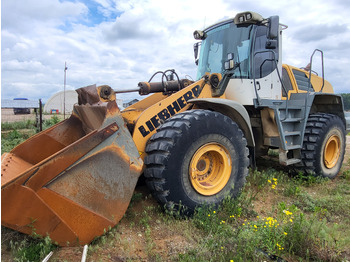 Колісний навантажувач LIEBHERR L 566