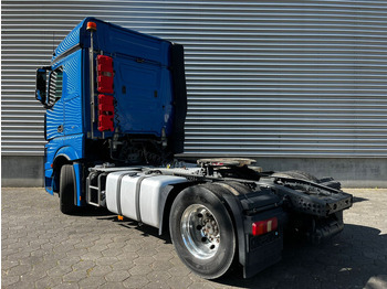 Тягач Mercedes-Benz Actros 1843 / Retarder / Hydarulic / ADR: фото 3 Тягач Mercedes-Benz Actros 1843 / Retarder / Hydarulic / ADR: фото 3