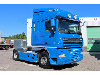Тягач DAF XF 105 460