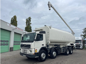 Вантажівка цистерна VOLVO FM12 380