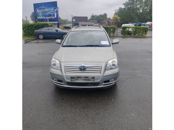 Легковий автомобіль TOYOTA