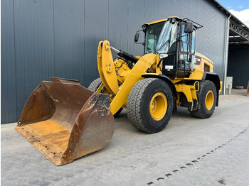 Колісний навантажувач CATERPILLAR 930K