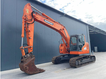 Гусеничний екскаватор DOOSAN DX235LCR