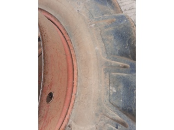 Колесо в категорії Сільськогосподарська техніка PIRELLI TM 300 S 18.4 R38: фото 1
