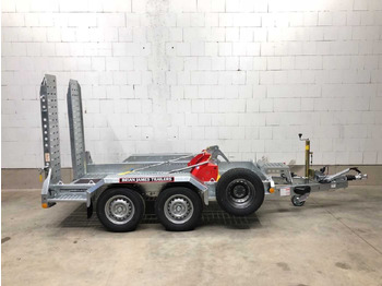 Причіп для перевезення спецтехніки BRIAN JAMES TRAILERS