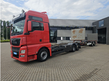 Контейнеровоз/ Змінний кузов вантажівка MAN TGX 26.500