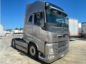 Тягач VOLVO FH 500