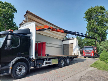Вантажівка з маніпулятором VOLVO FE 320