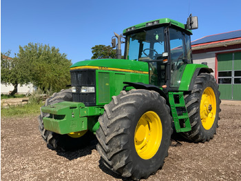 Трактор JOHN DEERE 7800
