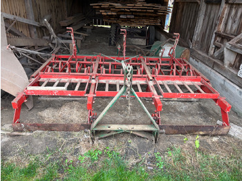 Техніка для обробки ґрунту KVERNELAND