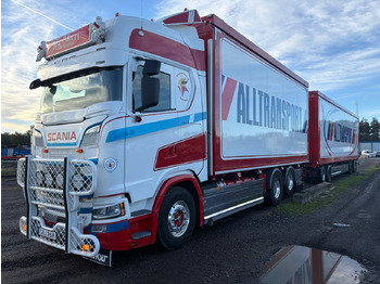 Вантажівка SCANIA R 520