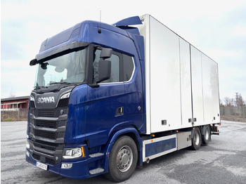 Вантажівка SCANIA S