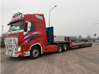 Вантажівка VOLVO FH