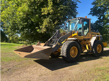 Колісний навантажувач VOLVO L60F