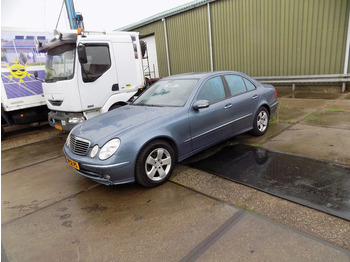 Легковий автомобіль MERCEDES-BENZ