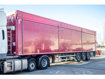 З рухомою підлогою напівпричіп KRAKER