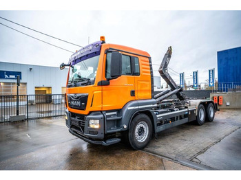 Гаковий мультиліфт вантажівка MAN TGS 33.420