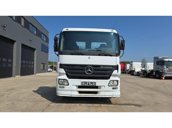 Mercedes-Benz Actros 2636 (6X4 / LAMES / GRAND PONT / MP2 / STEEL SUSP. / BOITE MANUELLE / MANUAL GEARBOX / 9M CHASSIS !!!) в лізинг Mercedes-Benz Actros 2636 (6X4 / LAMES / GRAND PONT / MP2 / STEEL SUSP. / BOITE MANUELLE / MANUAL GEARBOX / 9M CHASSIS !!!): фото 2