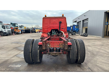 Вантажівка шасі Scania 82 - 210 (LAMES / STEEL SUSP. / POMPE MANUELLE / MANUAL PUMP): фото 5