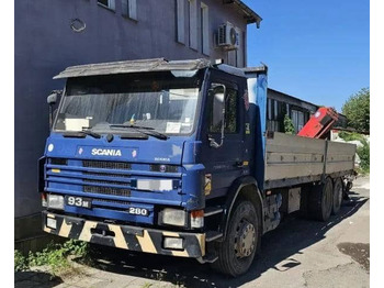 Вантажівка з маніпулятором SCANIA 93