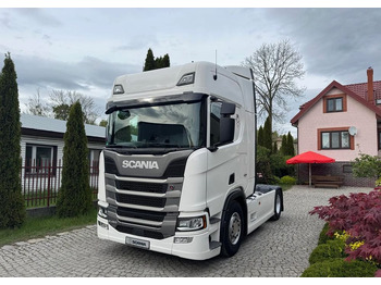 Тягач SCANIA R 450