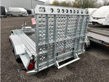 Причіп для перевезення спецтехніки BRIAN JAMES TRAILERS