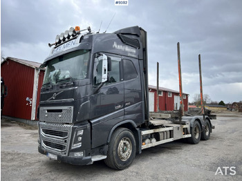 Лісовоз VOLVO FH16