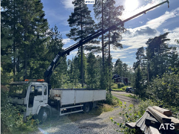 Бортова вантажівка/ Платформа VOLVO FL