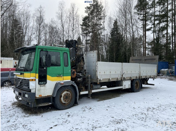 Вантажівка з маніпулятором VOLVO FL