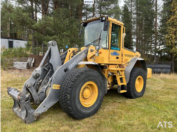 Колісний навантажувач VOLVO L90