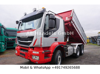 Тягач IVECO Trakker