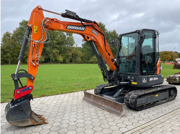 Міні-екскаватор DOOSAN DX55