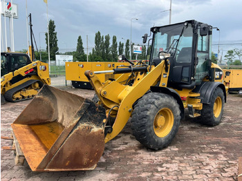 Колісний навантажувач CATERPILLAR 908M