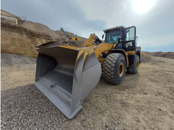 Колісний навантажувач CATERPILLAR 966M