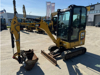 Гусеничний екскаватор CATERPILLAR 301.8