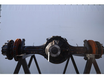 Задня вісь MAN