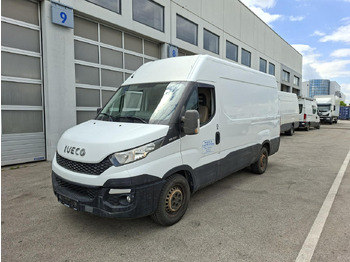 Пасажирський фургон IVECO Daily