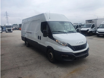 Пасажирський фургон IVECO Daily 35S16V: фото 2