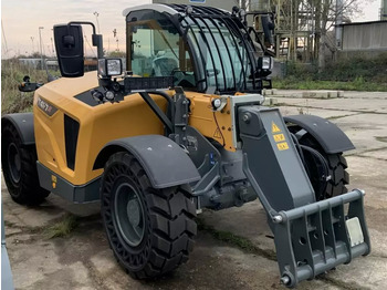 Навантажувач телескопічний LIEBHERR