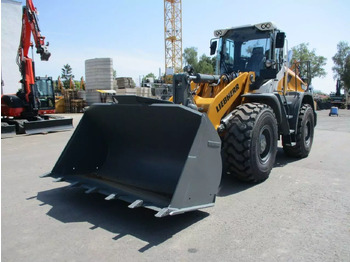 Колісний навантажувач LIEBHERR L 538
