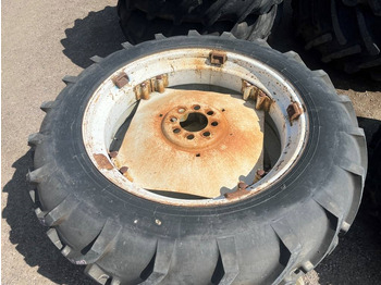 Шина в категорії Сільськогосподарська техніка Alliance 13,6-38 Däck På Ford fälg: фото 3