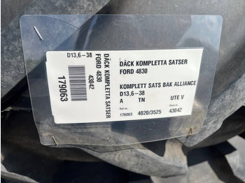 Шина в категорії Сільськогосподарська техніка Alliance 13,6-38 Däck På Ford fälg: фото 2